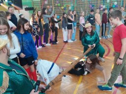 Rok szkolny 2023-2024 - 123 - Zabawa karnawaêowa